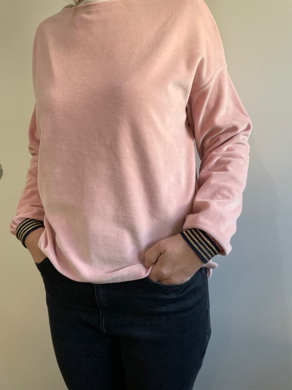 Sweat velours tout doux – Image 9
